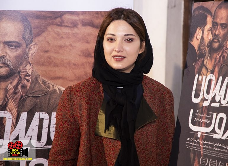 نقش افرینی روشنک گرامی در فیلم یک کامیون غروب