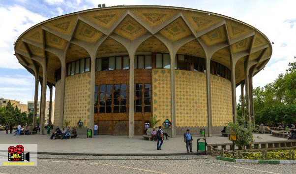 علاقهمندان به تئاتر برای خرید بلیت به گیشه مراجعه کنند