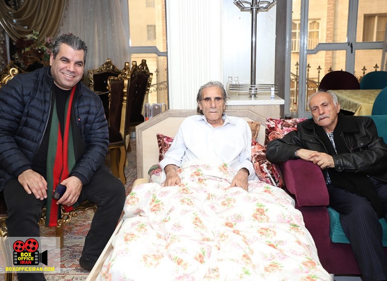 رضا ناجی برنده خرس برلین در بستر بیماری