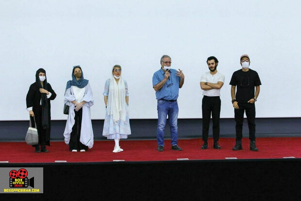 اکران مردمی