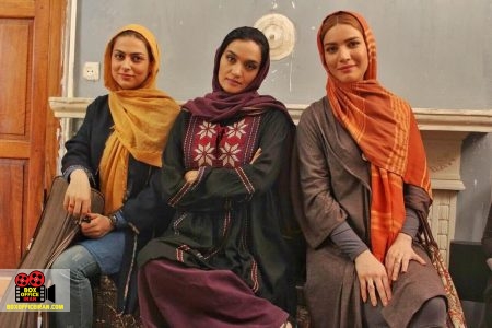 اکران آنلاین