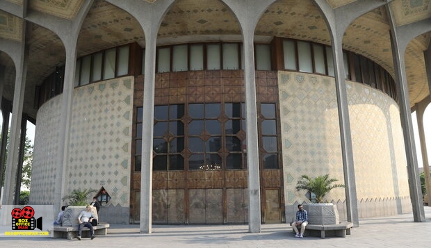 تالارهای نمایشی