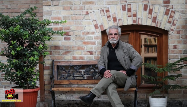 منوچهر شاهسواری