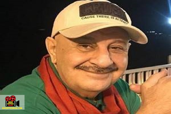 بازیگر