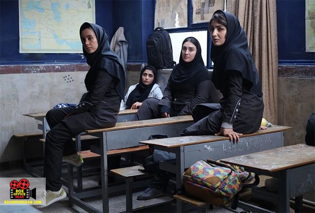 نوید نیکخواه آزاد