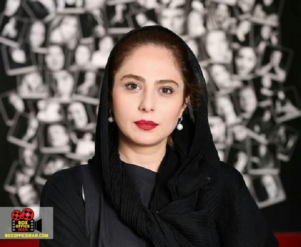 رعنا آزادیور