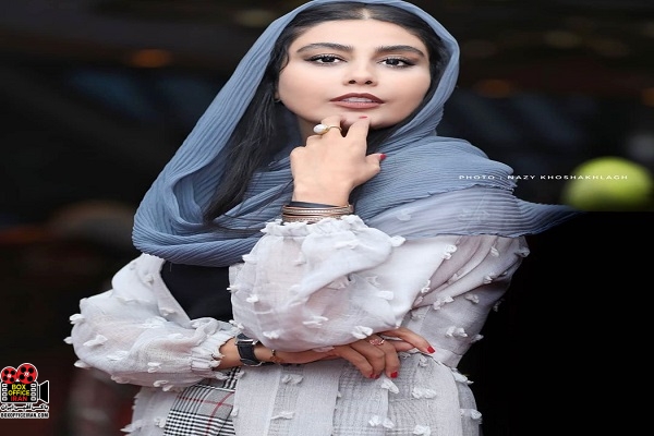 بازیگر