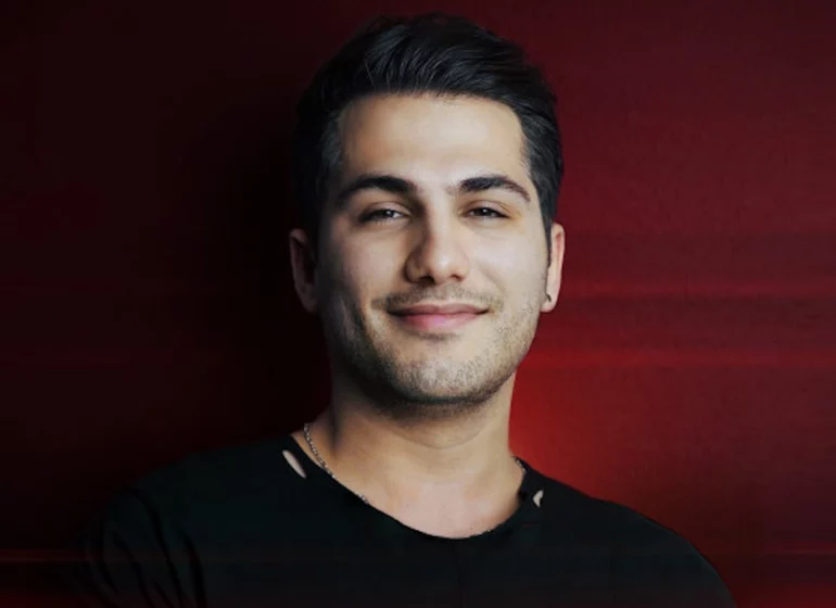 متولدین ۱۶ فروردین سینما ، تئاتر و موسیقی؛ احمد سعیدی