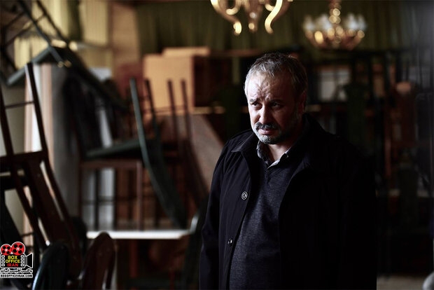 اکران آنلاین