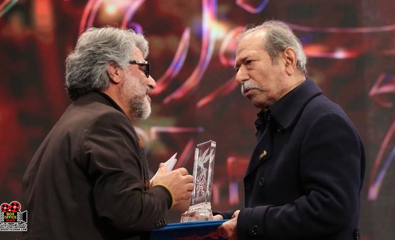 قابی ماندگار