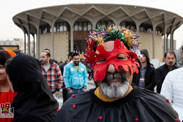 نمایش خیابانی