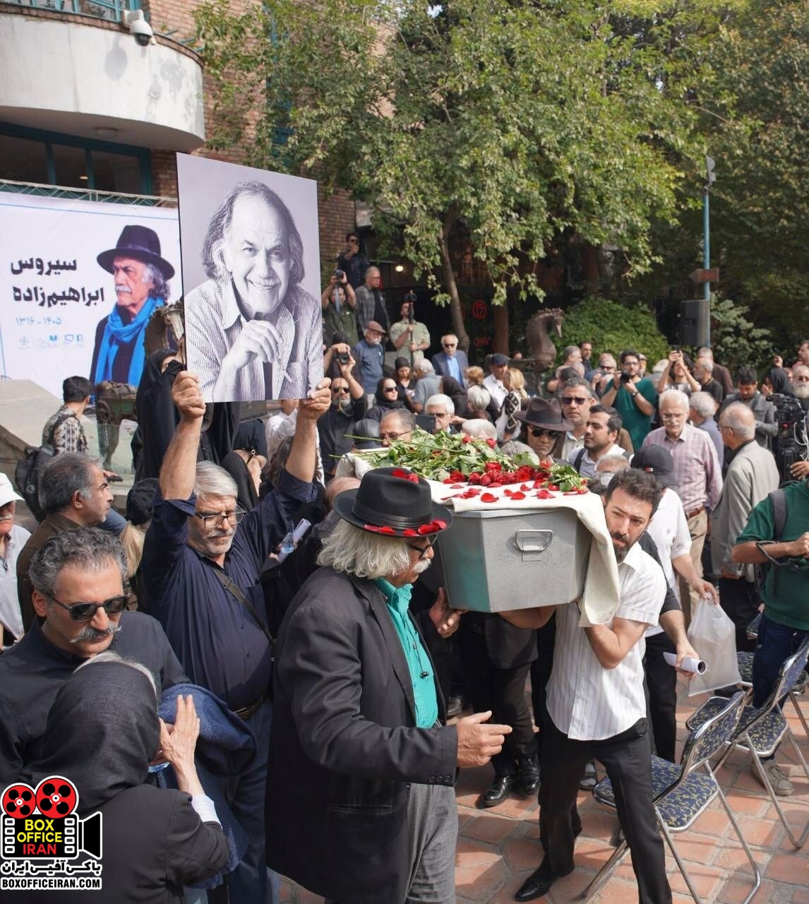 سیروس ابراهیم‌زاده 